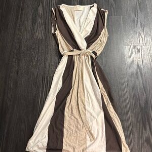 🍍PUELLA COLOR BLOCK DRESS🍍SZ LARGE🍍PIT TO PIT 16”🍍39”🍍WAIST 20”🍍